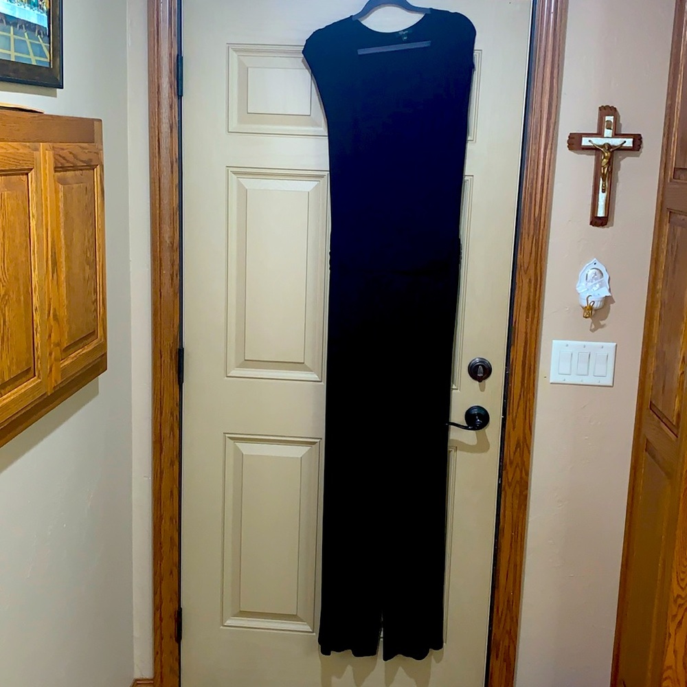 Black sleeveless romper